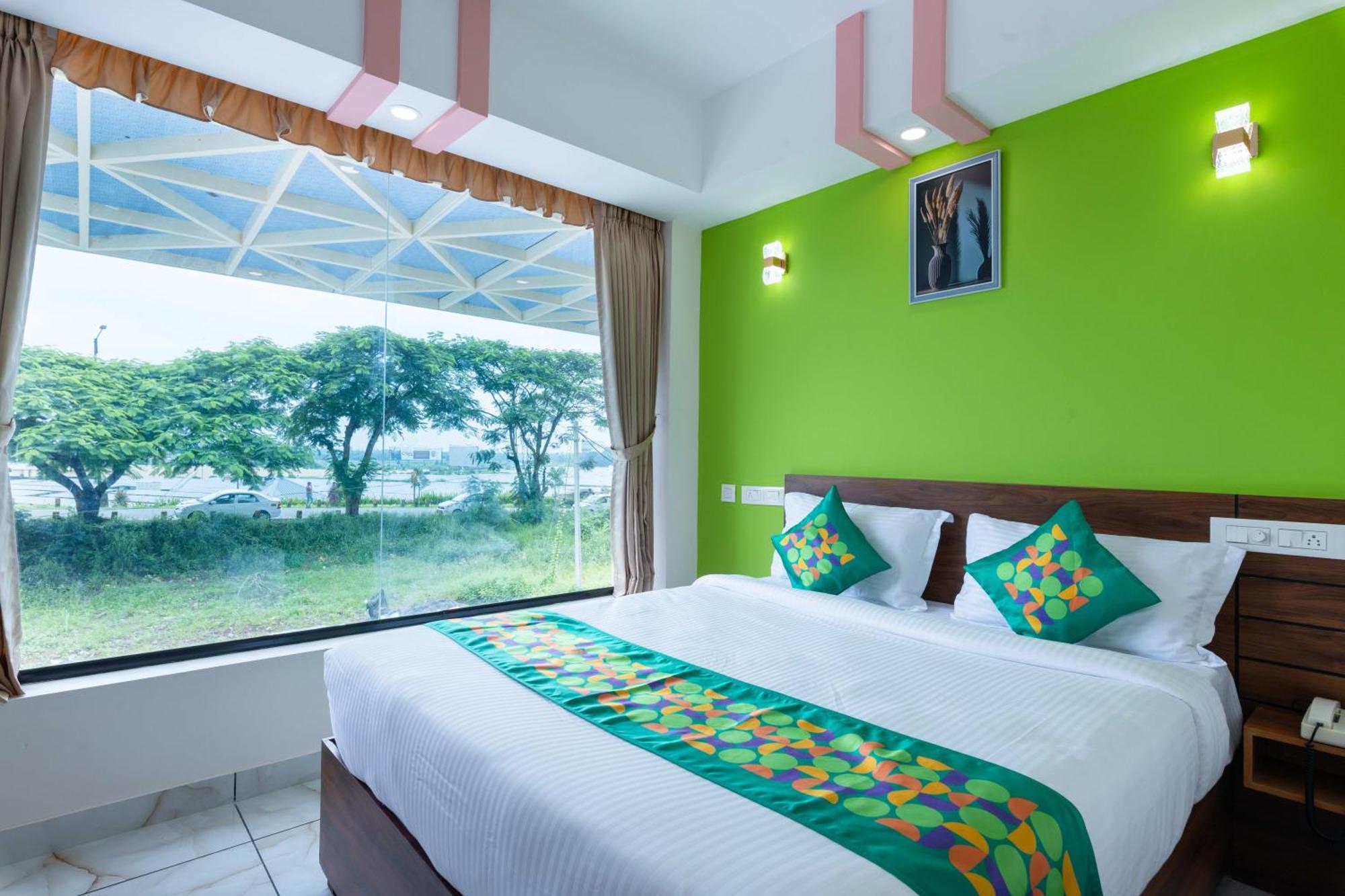 Treebo Airsuite Airport Hotel Kochi Exterior foto